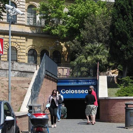 רומא La Calla Al Colosseo מראה חיצוני תמונה